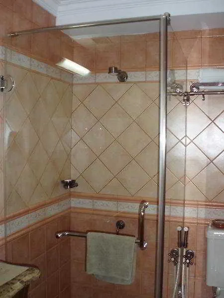 Hotel Travancore Court Kochi