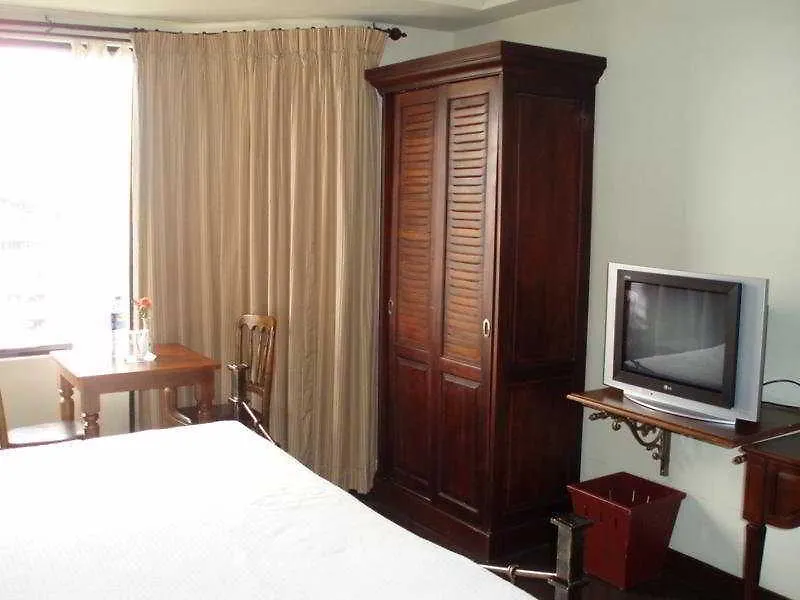 Travancore Court Kochi Hotel